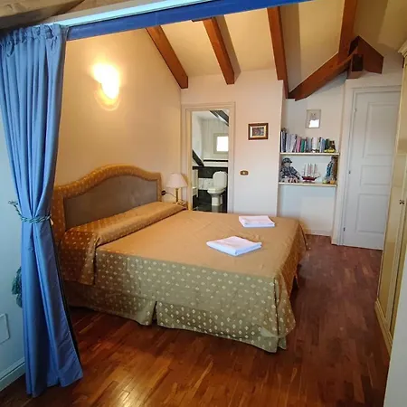 Scarlet Flower - Maggiore