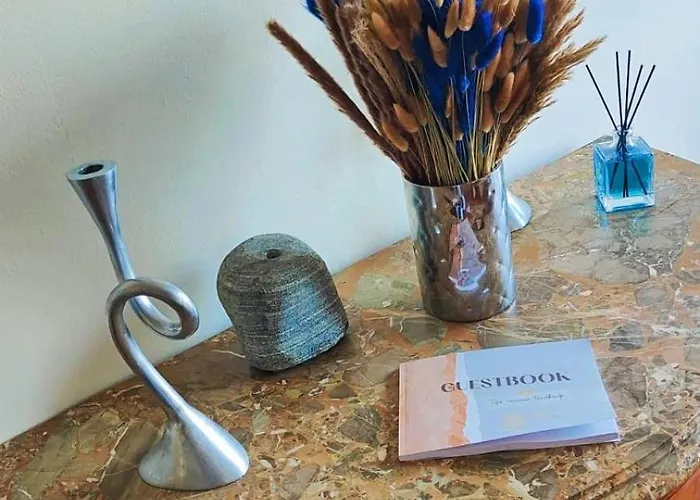 Scarlet Flower - Maggiore 아파트