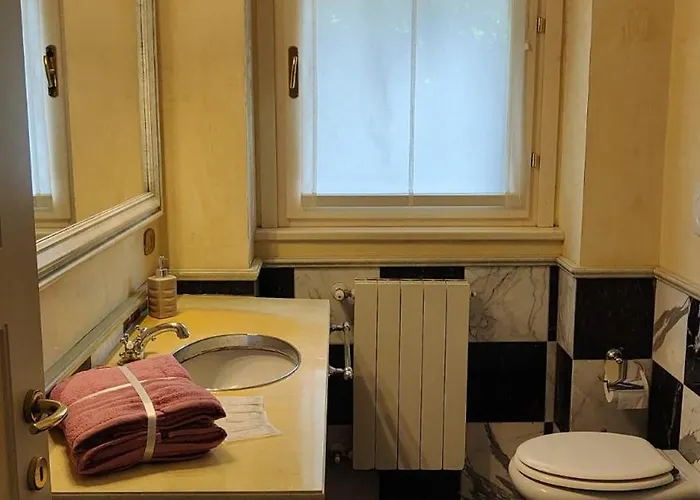 Scarlet Flower - Maggiore 아파트