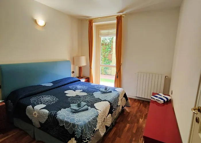 Scarlet Flower - Maggiore