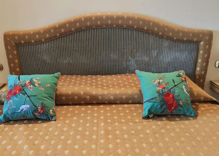 Apartament Scarlet Flower - Maggiore *