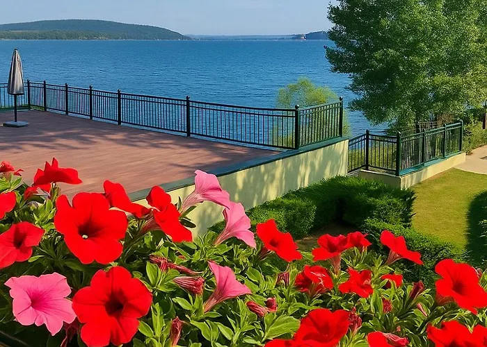 Scarlet Flower - Maggiore